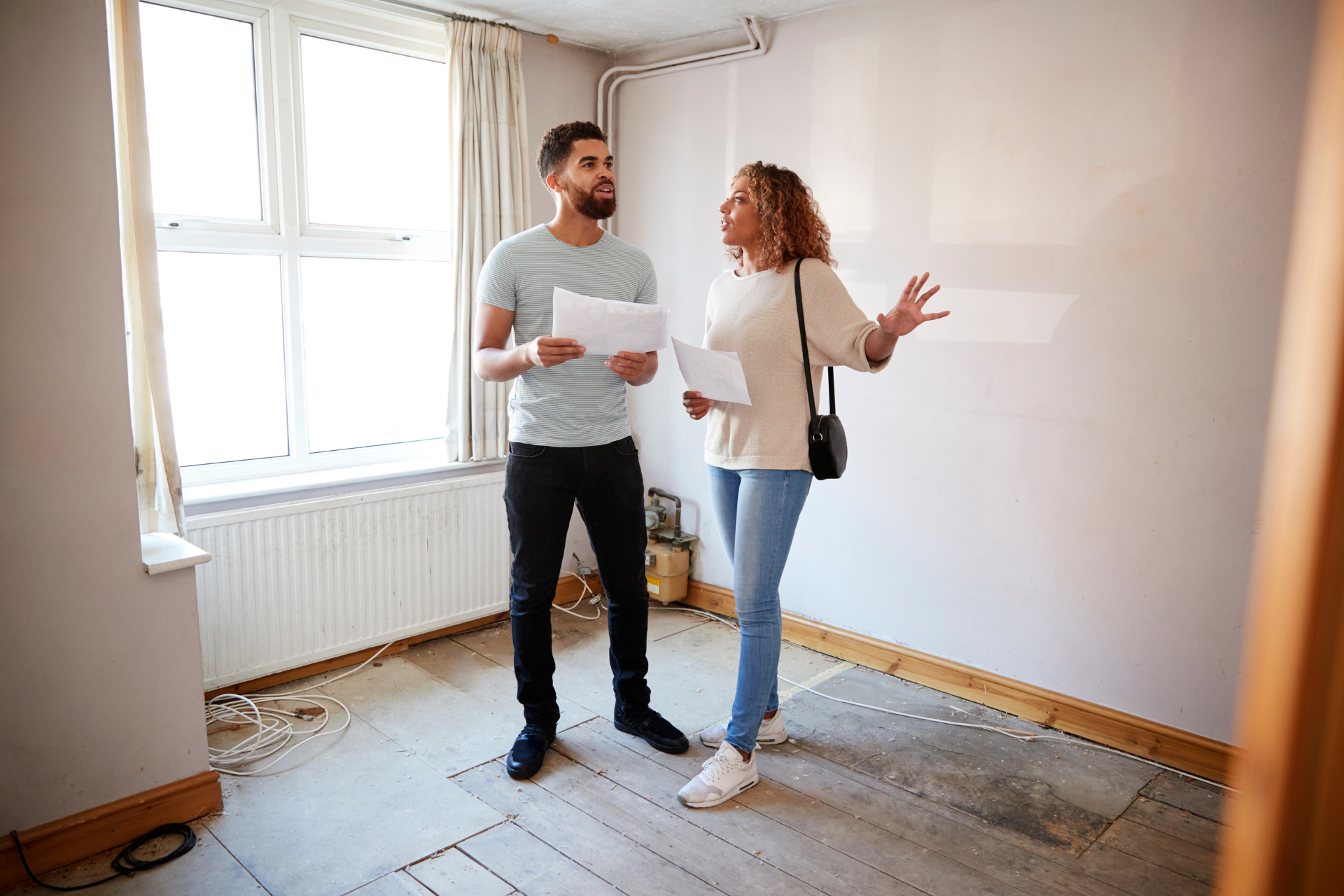 kredyt hipoteczny przy zarobkach 9000 para kupująca mieszkanie